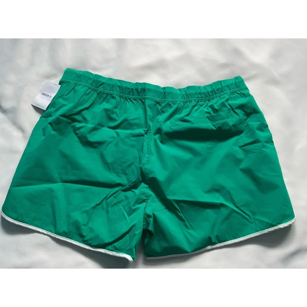 Forever 21 Mens Green Athletic Short Elastic Waist Drawstring Pockets Size 2XL - Picture 2 of 9